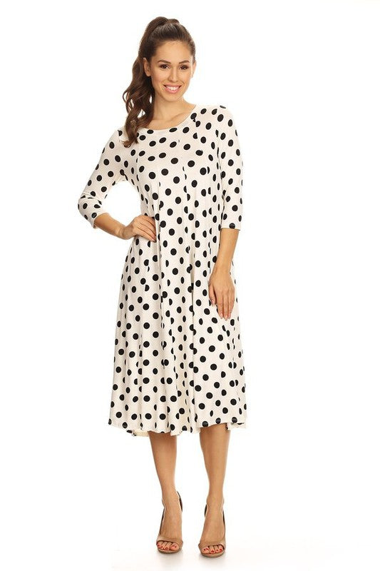 Polka Dot A-Line Midi Dress - Stylish and Flattering with 3/4 Sleeves