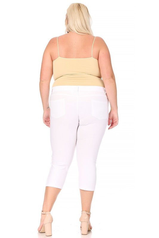 Stretchy Plus Size Capri Jeggings - Pull-On Style with Belt Loops & Pockets