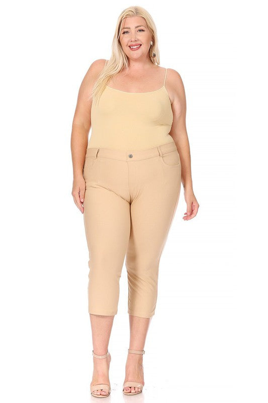 Stretchy Plus Size Capri Jeggings - Pull-On Style with Belt Loops & Pockets