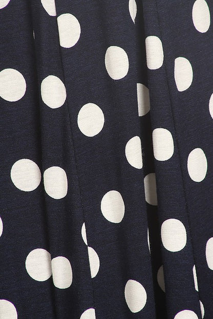 Polka Dot A-Line Midi Dress - Stylish and Flattering with 3/4 Sleeves