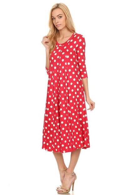 Polka Dot A-Line Midi Dress - Stylish and Flattering with 3/4 Sleeves