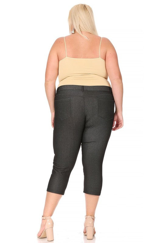 Stretchy Plus Size Capri Jeggings - Pull-On Style with Belt Loops & Pockets