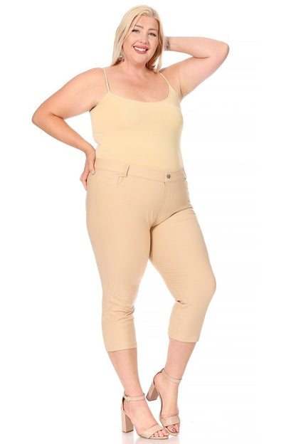 Stretchy Plus Size Capri Jeggings - Pull-On Style with Belt Loops & Pockets