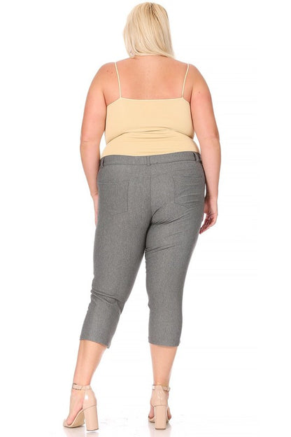 Stretchy Plus Size Capri Jeggings - Pull-On Style with Belt Loops & Pockets