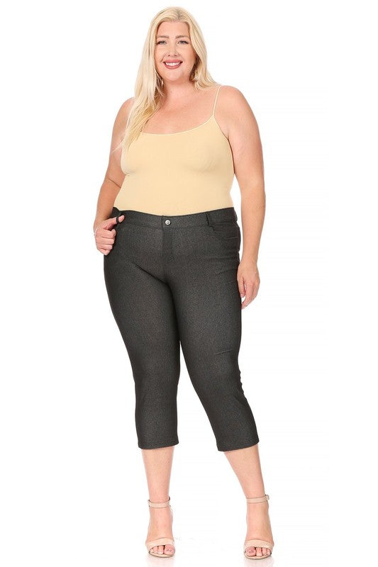 Stretchy Plus Size Capri Jeggings - Pull-On Style with Belt Loops & Pockets