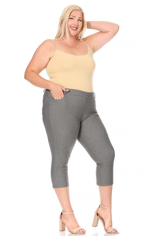Stretchy Plus Size Capri Jeggings - Pull-On Style with Belt Loops & Pockets
